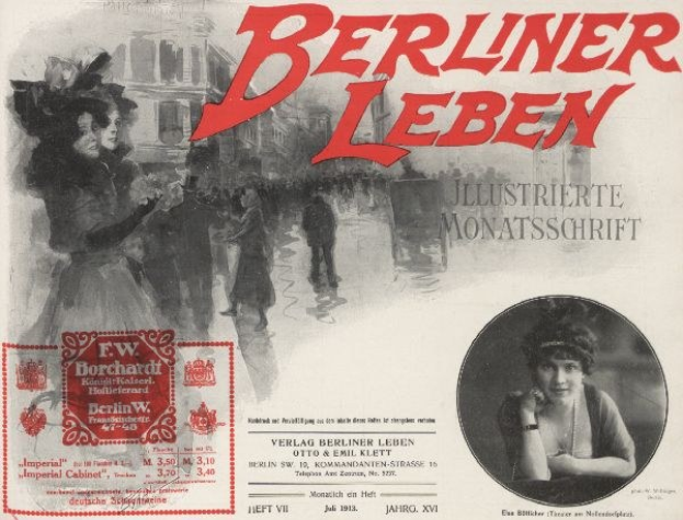Eine Frau in einem Kleid und ein Mann in einem Anzug sind auf einer Werbung für den Berliner Leben Film zu sehen, mit Text, einem Stempel, ein paar Menschen und einem Gebäude im Hintergrund.