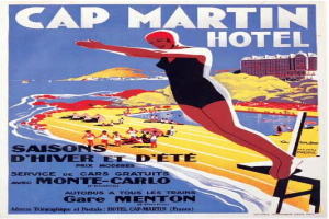 Eine Frau in Badekleidung ist von Menschen, Wasser, Hügeln und einem Gebäude umgeben und befindet sich auf einem Plakat, das das Cap Martin Hotel in Monte Carlo, Frankreich, bewirbt, mit Text.