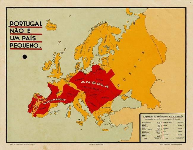 Ein detailliertes historisches Plakat der ersten deutschen Grafschaft Tirol, das eine Karte mit geografischen Merkmalen wie Flüssen, Bergen und Städten sowie erklärendem Text über die Region und ihre Bewohner zeigt.