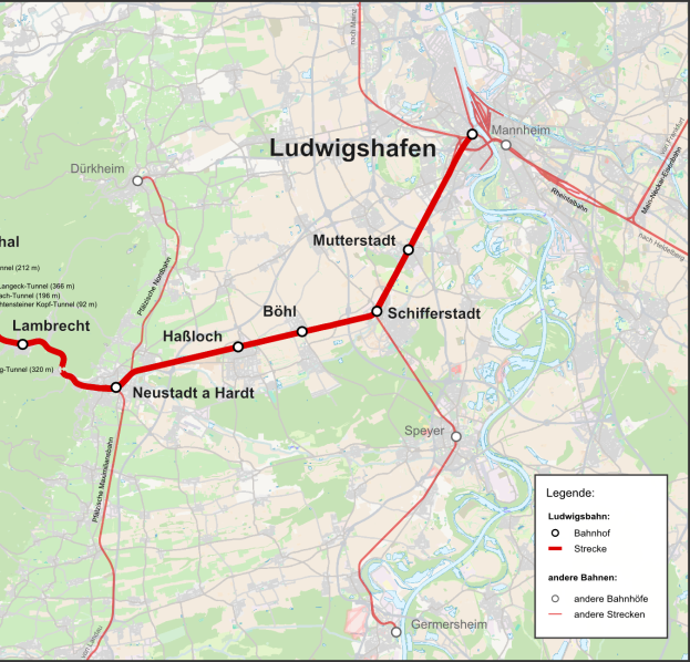 Eine Karte von Ludwigshafen, Deutschland, mit einer roten Linie, die eine Bahnroute anzeigt, und Text, der die Länge, Entfernung und Sehenswürdigkeiten der Bahn beschreibt.