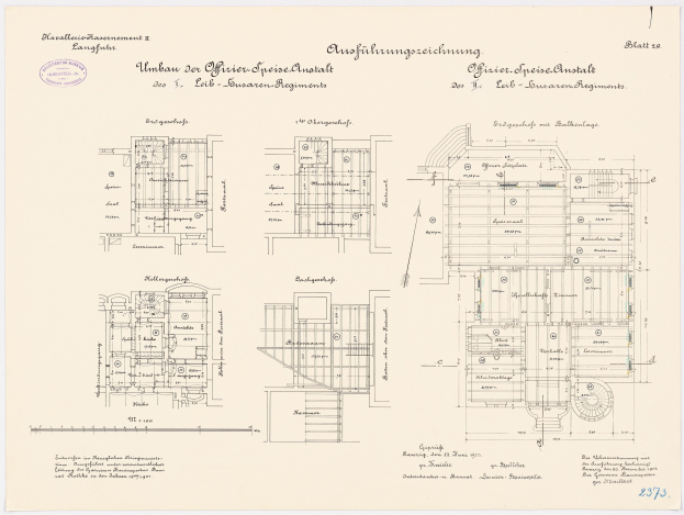 Schwarz-weißer Architekturgrundriss des ehemaligen Bundeskanzleramts mit detaillierten Textangaben.