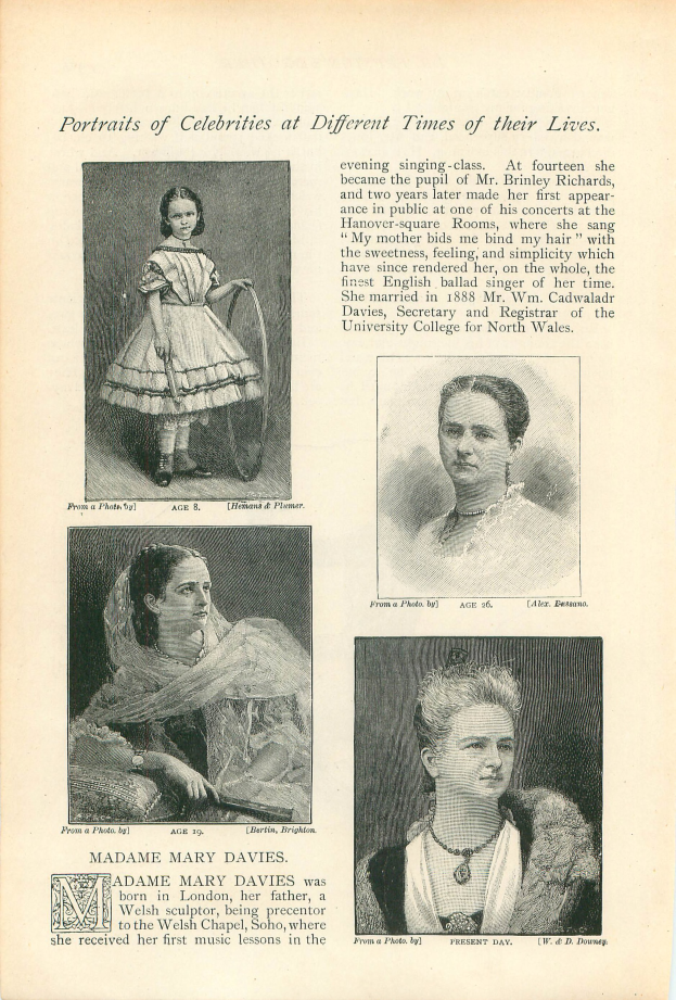 Ein offenes Buch mit Text und Bildern von Frauen, das einen Einblick in ihr Leben gewährt.